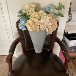 Hydrangea floral arrangement