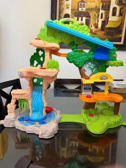 Little people jungle