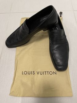 LOUIS VUITTON Men’s Loafer Shoes 10.5