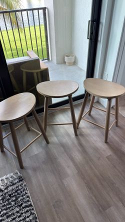 Bar stool set of 3