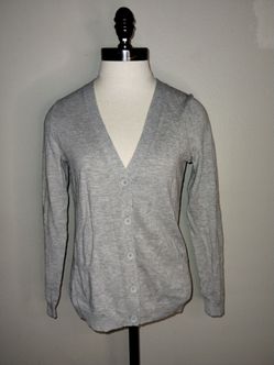Talbots Petites Gray Button Down Thin Cardigan Front Pockets Size P EUC