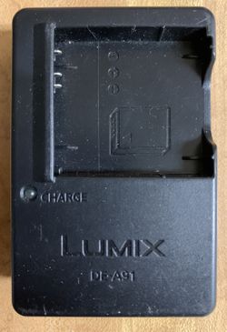 OEM Panasonic Lumix DE-A91 Camera Battery Charger