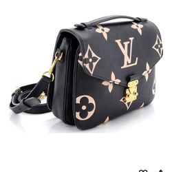 Lv purse