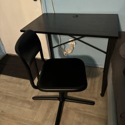 Desk & Chair 