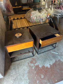 FREE END TABLES