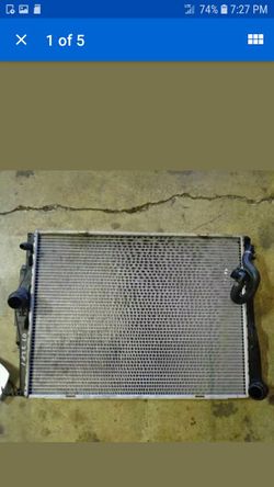 E90 radiator