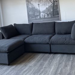 New in Box Sectional Cloud Couch - Delivery Available 