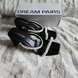 Carcuume black pearl low heels size 8