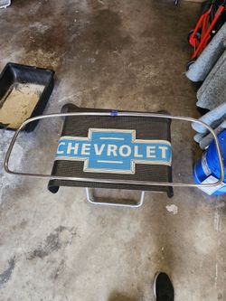Rear chevy reviel molding