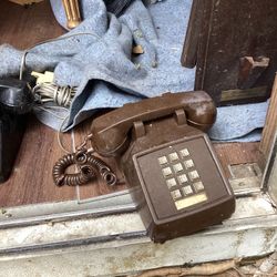 Brown  Phone 