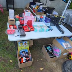 Yard Sale 