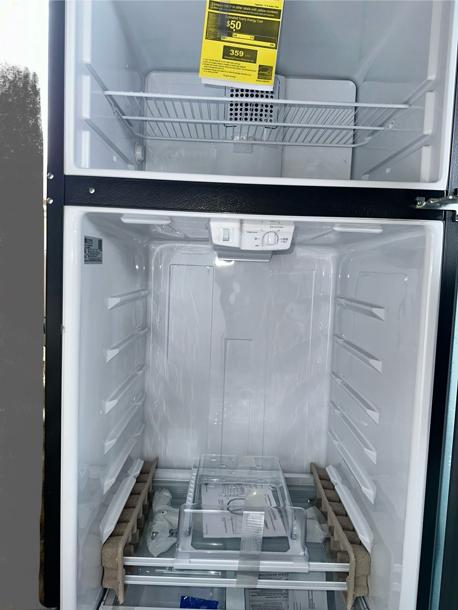 BRAND NEW GE Appliances Refrigerator 