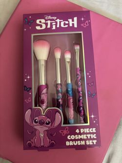 Disney Stitch Brush Set