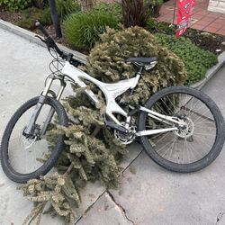 Full Suspension Specialized Mountain Bike