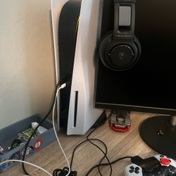 PS5 with dual sense edge controller 