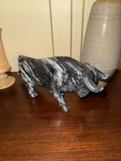 Large 12” Solid Onyx Bull Statue