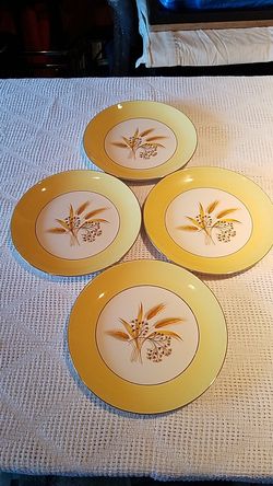 Century Service Autumn Gold Dinner Plates