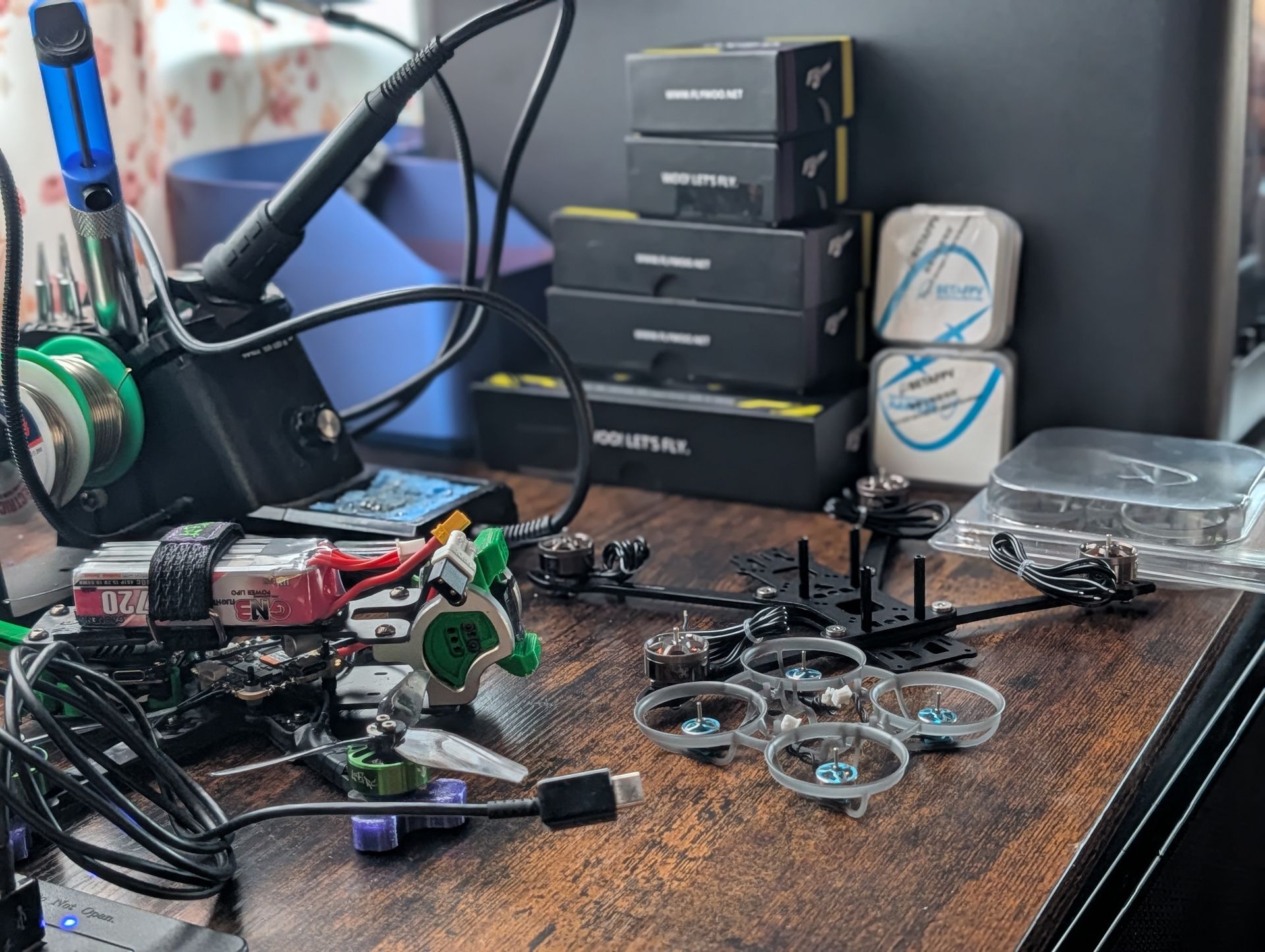 Fpv whoop Kwads Or Service, Or Repairs & Need 3d Parts Printed Feel Free To Contact