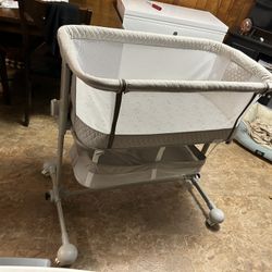 Bedside Bassinet 