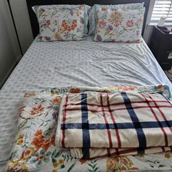 Queen Sized Memory Foam Mattress and Bed Frame