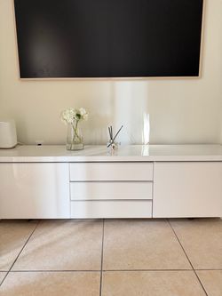 IKEA High-Gloss White TV Console / Media Storage