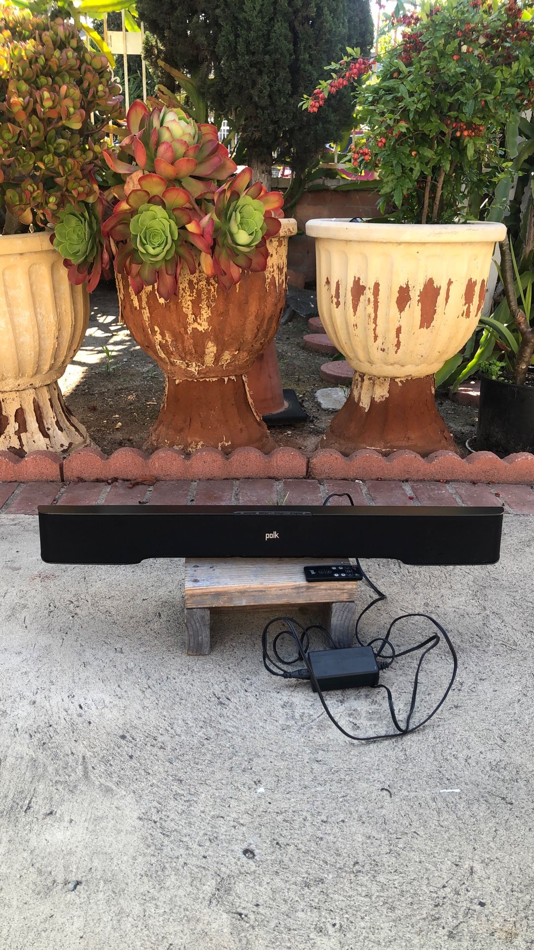 Polk Sound Bar Bluetooth.