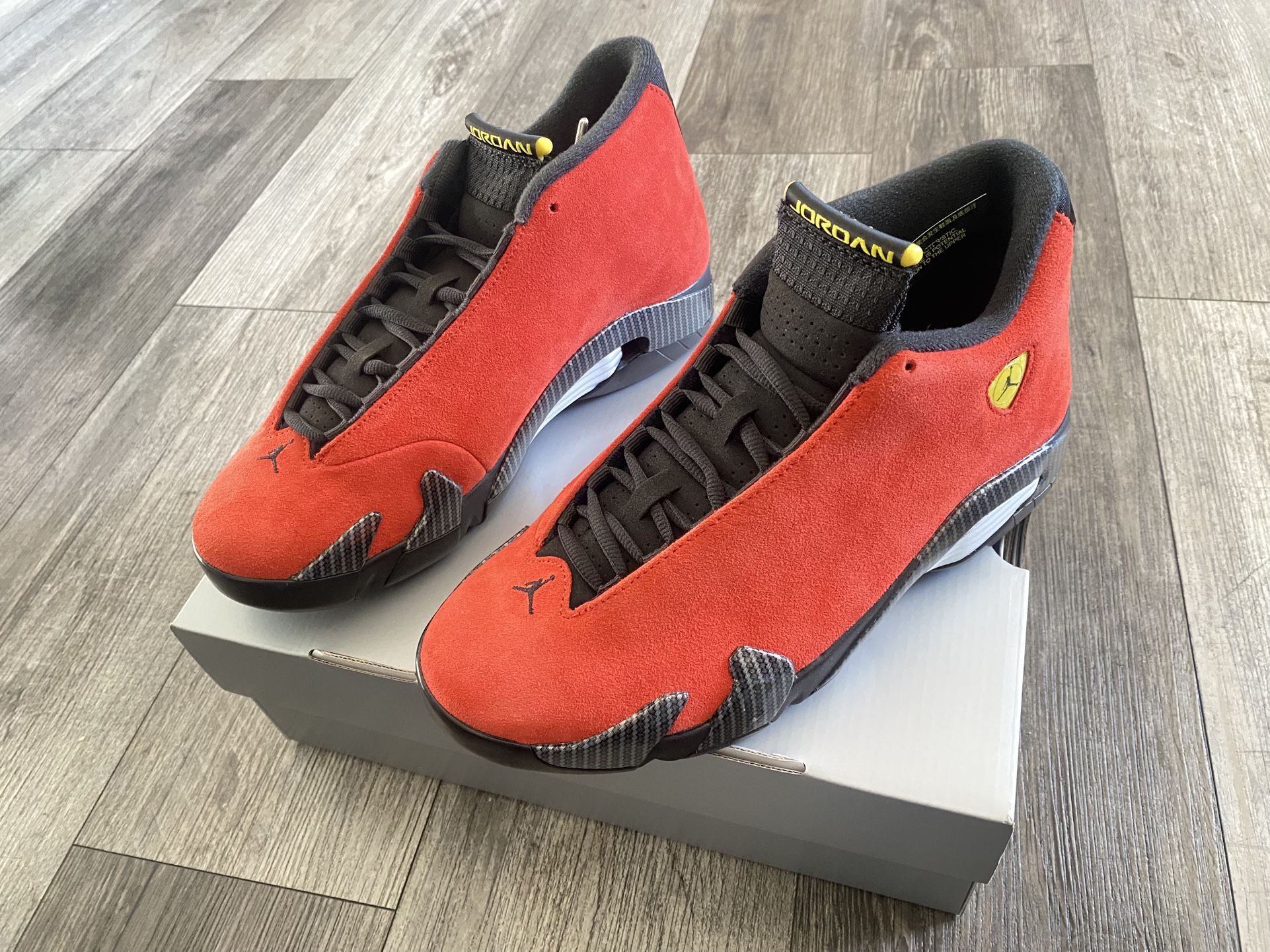 Nike Air Jordan 14 Retro Ferrari 2025 Men’s Size 8.5 Fast Shipping! NEW!