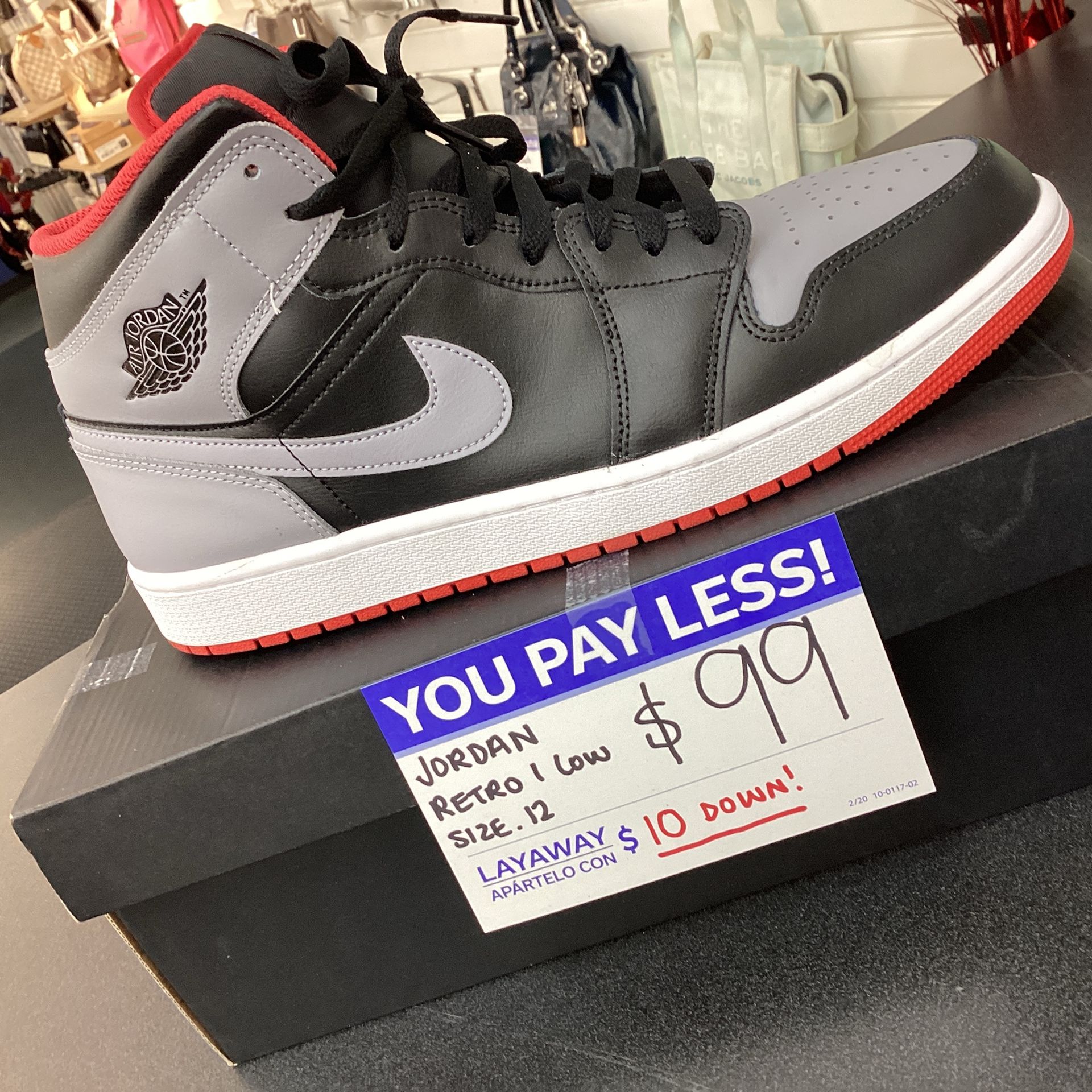 Air Jordan Retro 1 Mid Size 12