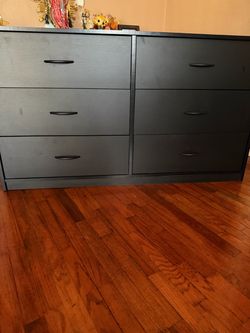 Dresser in very good condition