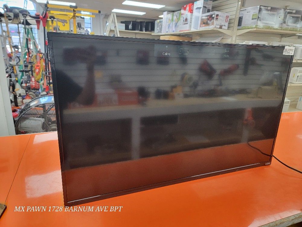 Vizio E-Series E40-C2 40 40" Smart LED TV