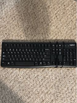Computer Setup Bundle – Keyboard, Mouse & TV Monitor with Fire Stick