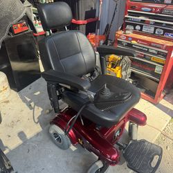 Drive Power Chair Sunfire Plus  Motorized Wheel Chair