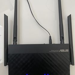 ASUS RT-ACRH12 Dual-Band Wi-Fi Router