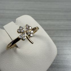 Diamond Four Leaf Clover Ring.12ct Diamond