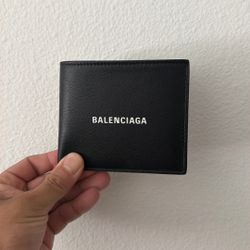 Brand new BALENCIAGA Wallet! 