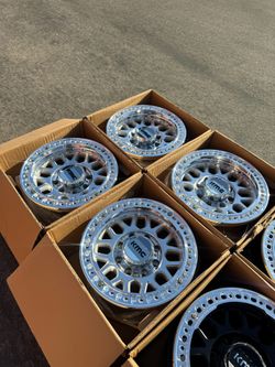 FINANCING AVAILABLE KMC KM235 Grenade 8x6.5 17" Beadlock Wheels