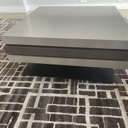 Ligne Roset Strates Pivotante Coffee Table – Modern Design, Good Condition