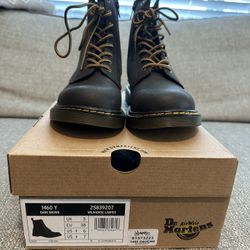 Dr. Martens Youth 1460 Wildhorse Leather Boots 