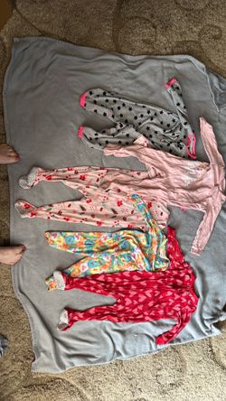 Set of 5- footsie baby clothes 18 months