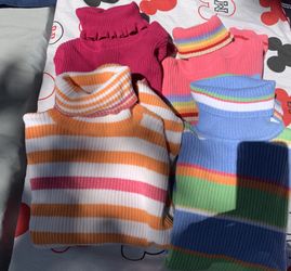 Girls sweaters sz 10/12
