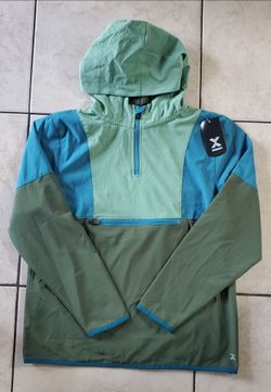 New Xersion Boys Sweater. Size L 14/16