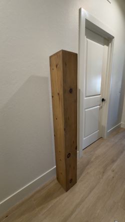 Fireplace mantel