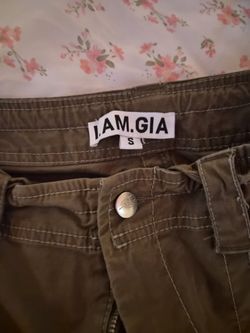 I Am Gia Cargos