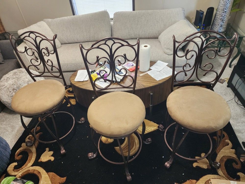 3 Beautiful Bar Stools