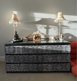 Long 6 drawer dresser