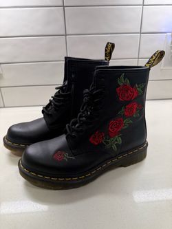 Doc Martins 1460 Vonda Floral Leather Lace Up Boots