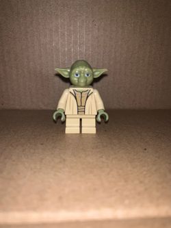 LEGO Star Wars Yoda Minifigure