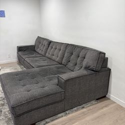 Ashley Furniture Coulee Point 2-Piece Sectional with Chaise