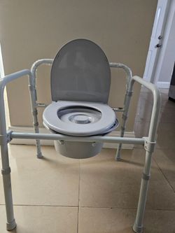 Drive Medical Commode Chair