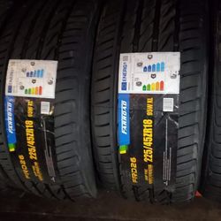 225/45/18 Tires Set 